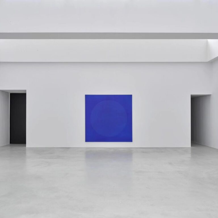 “The Blue Circle “ at Axel Vervoordt Gallery🇧🇪