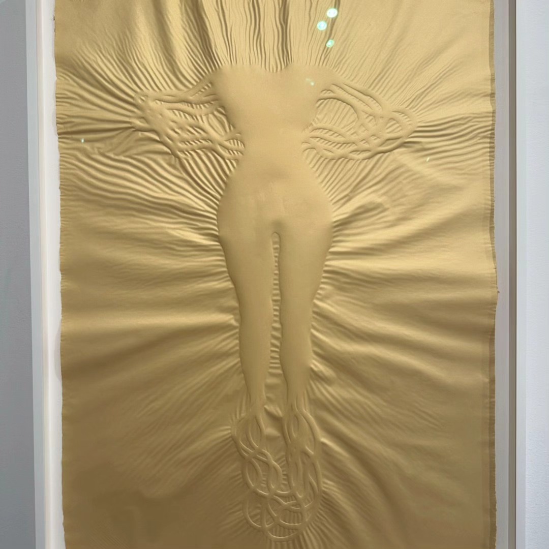 @shahzia.sikander gave us a walk through of her amazing exhibition at @paceprints today. — image 3