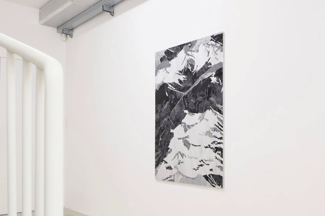 : ‘What the Eye Brought Back’, a group exhibition bringing together the work of eleven artists exhibiting at P420 for the first time. — image 7. 📸 Carlo Favero